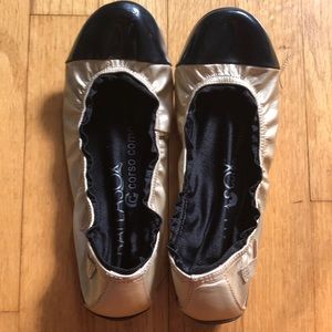 Ballasox Gold and Black ballet flats by Corso Como